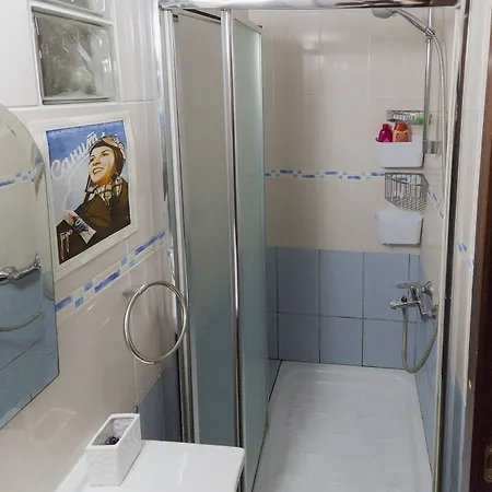 Vandrarhem Satori House *